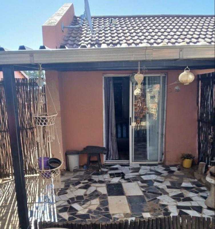 3 Bedroom Property for Sale in Heidedal Free State